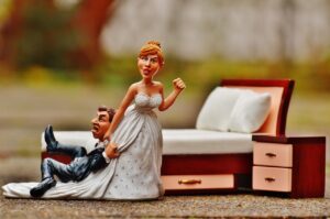 残業なしで夫婦共働きの仕事を見直す方法は？